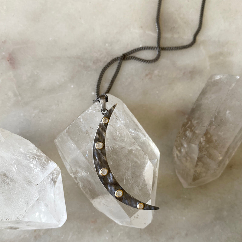Robindira Unsworth Luna Moonstone Necklace
