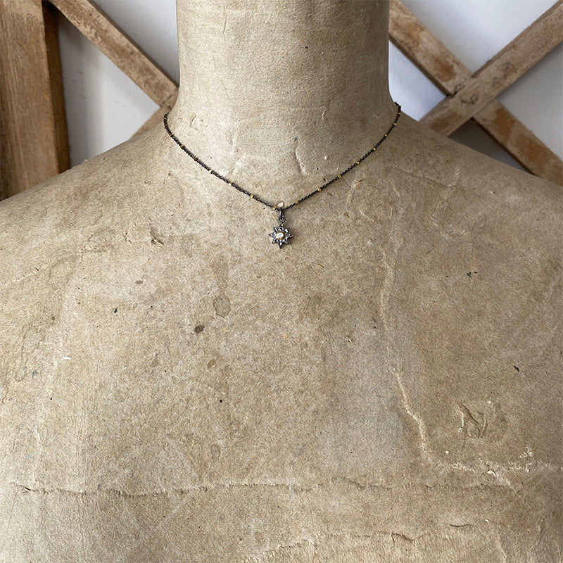 Robindira Unsworth Rana Starburst Necklace