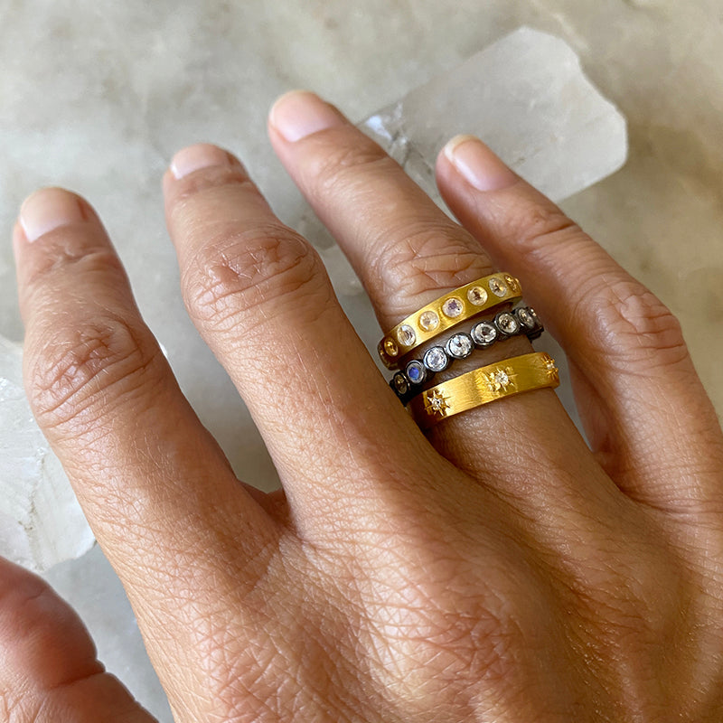 Robindira Unsworth Stella Golden Labradorite Ring